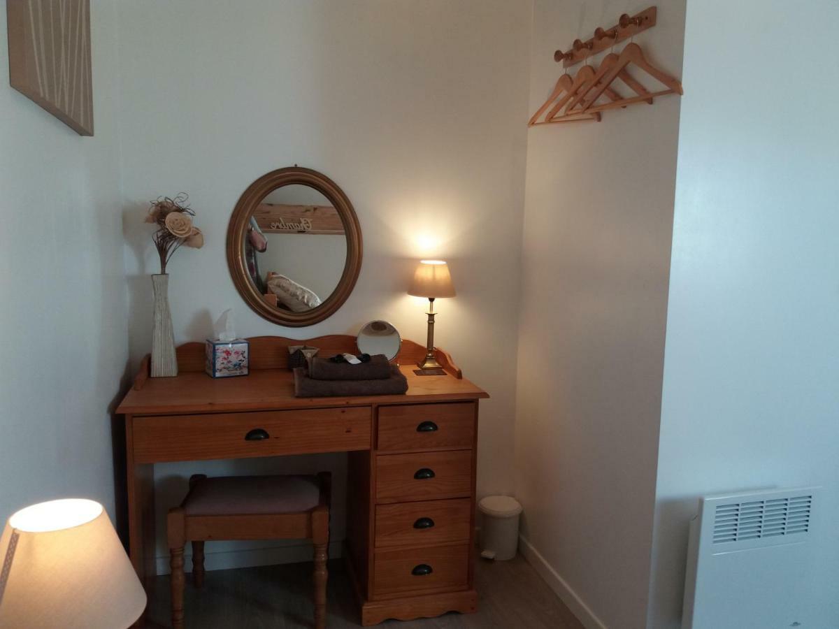 Le Jarrier Chambre D'Hote - B&B Saint-Georges-le-Gaultier Exterior foto